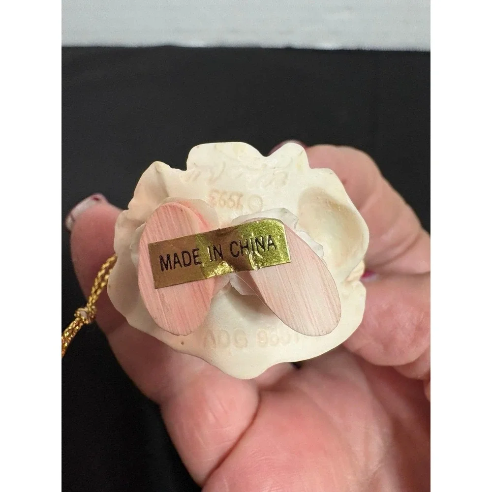 Ashton-Drake Heirloom‎ Ornament